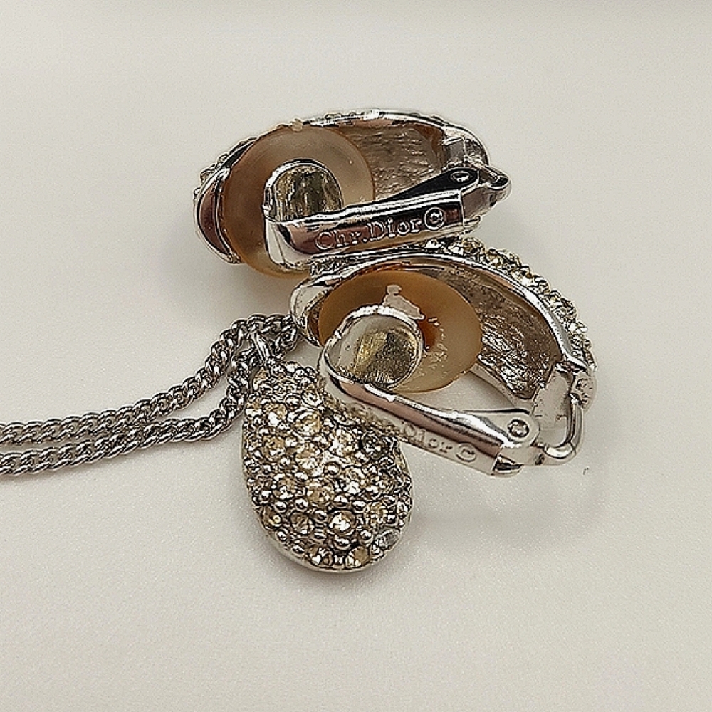 Dior - Rare Set, Beautiful Crystal Necklace & Earrings. Price Firm. - Picture 13 of 16